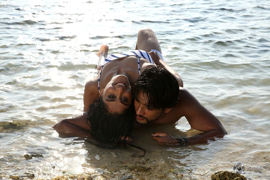 Mr-Chandramouli-Movie-Stills